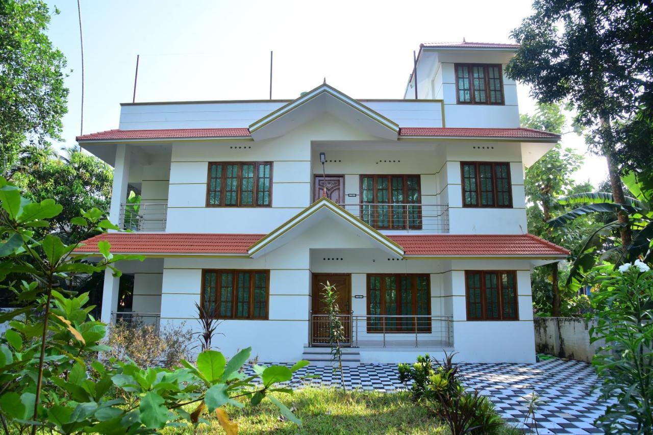 Апартаменти Devi Kripa Residency Варкала Екстер'єр фото